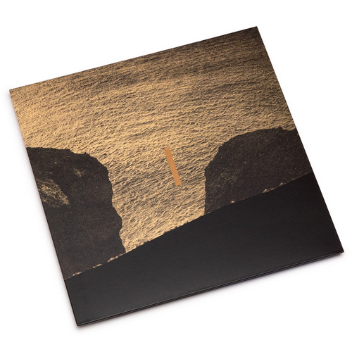 Drifting Stones