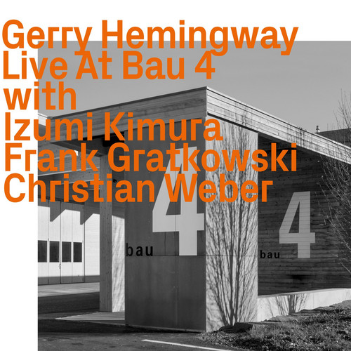 Live at Bau 4