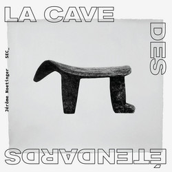 La Cave Des Étendards